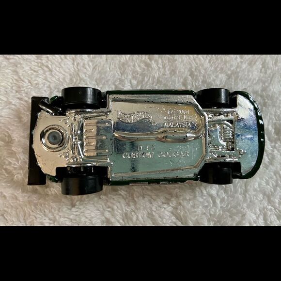 2001 Hotwheels Custom Cougar Green W Clear Hood. - Picture 7 of 10